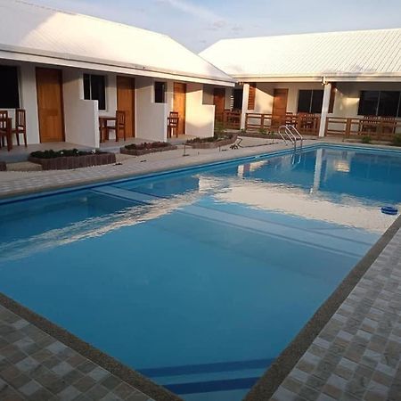 Badi'S Place Moalboal Exterior photo